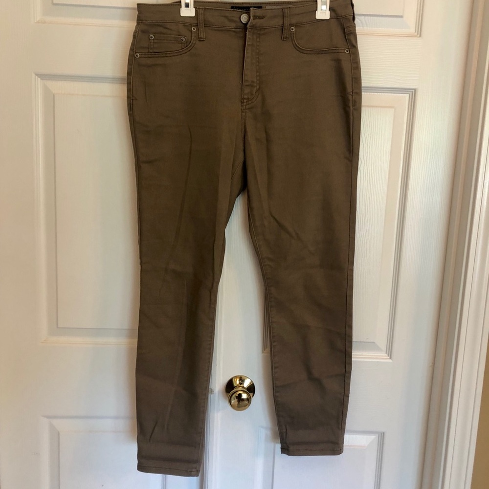 Aeropostale Women’s High Waisted Jegging